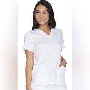 👚🩺Women’s scrub top Cherokee brand size L